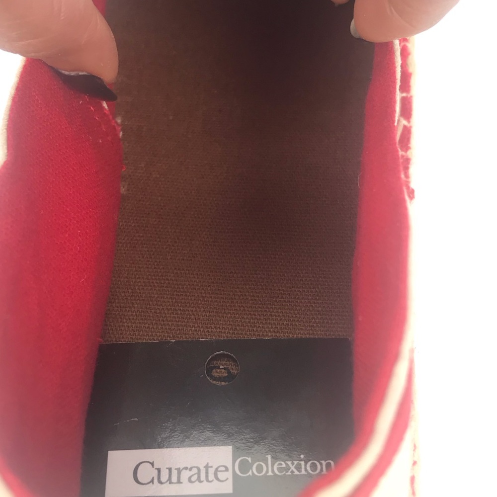 💥SALE💥 Red and Cream Espadrille Flats - Picture 7 of 8